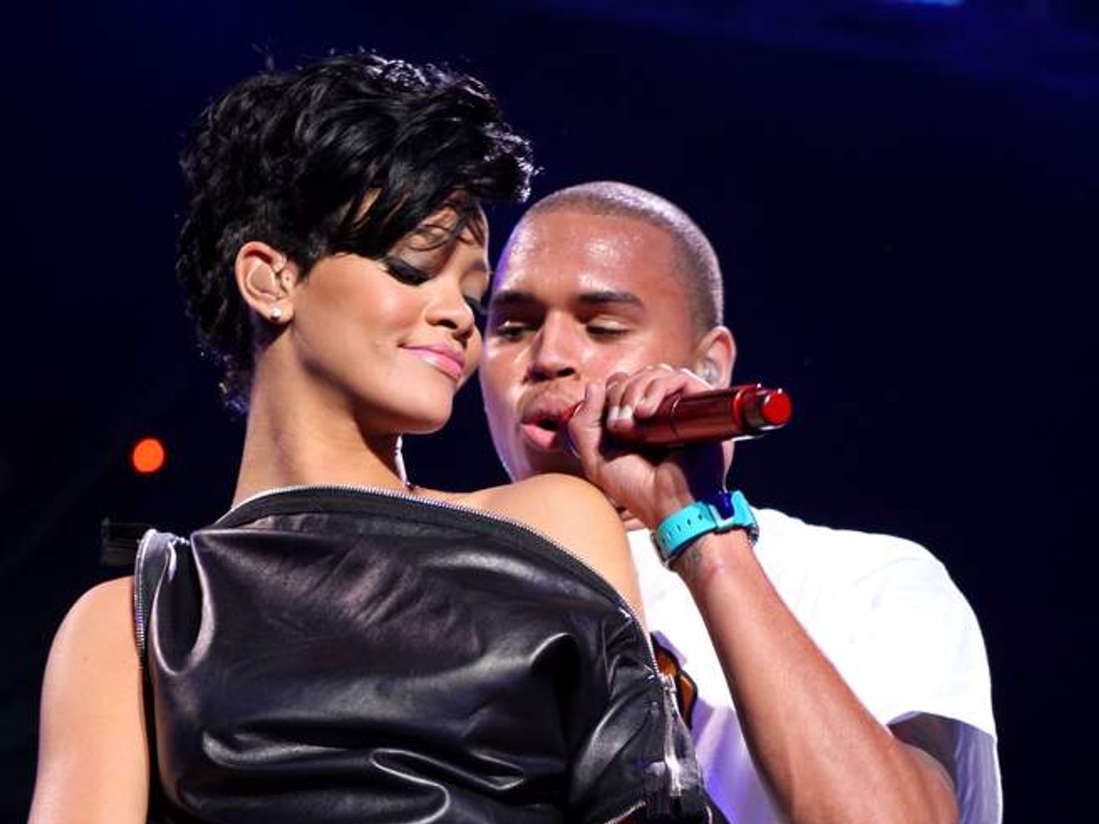 Foto di rihanna picchiata da chris brown 70 Foto di rihanna picchiata da chris brown 49
