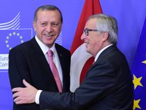 Jean-Claude Juncker with Recep Tayyip Erdogan last year