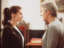 Julia Roberts and Richard Gere in Runaway Bride.  