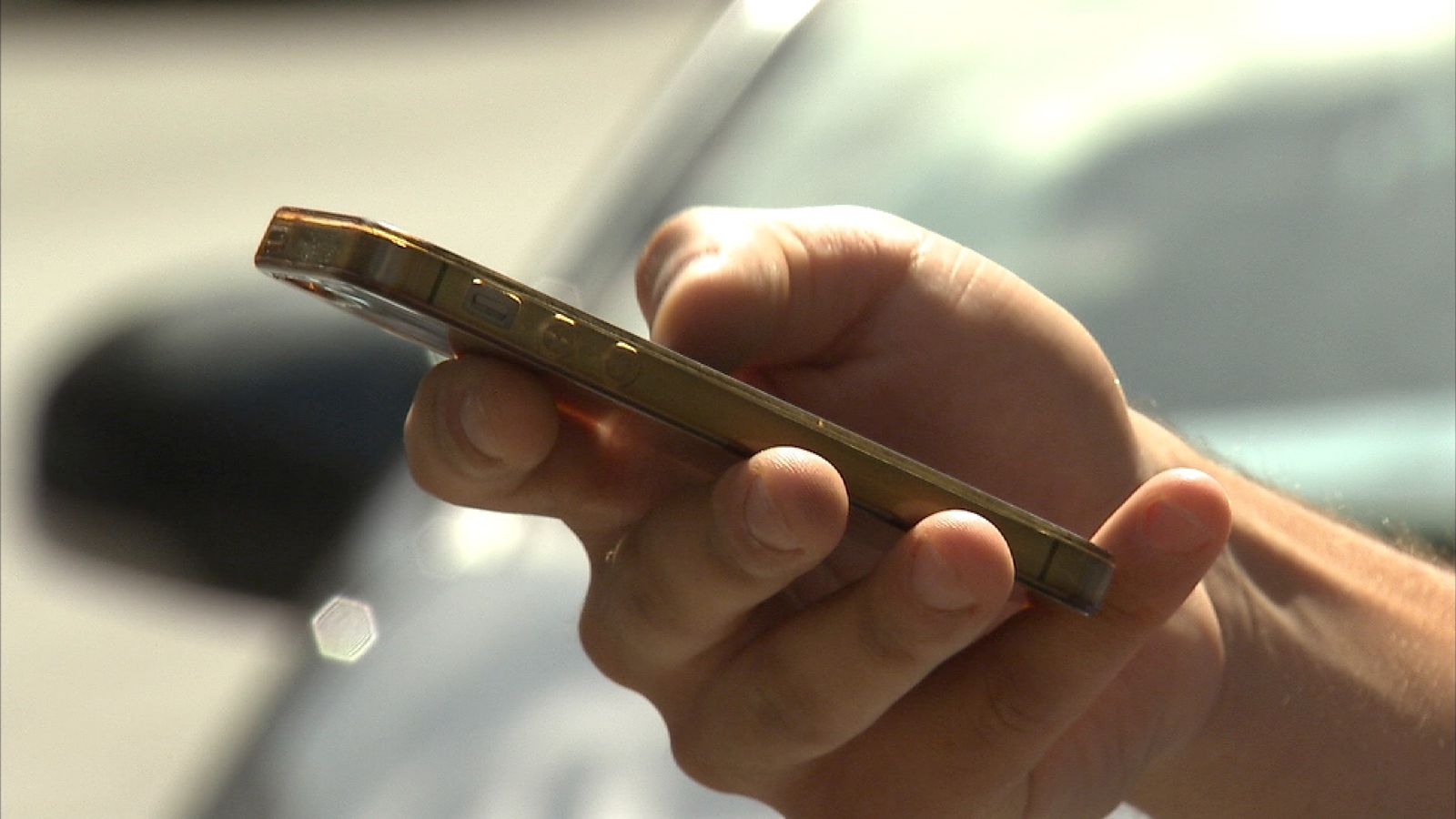 Battle begins to block millions of nuisance calls - Sky News