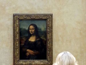 Man goes to court over right to 'Mona Lisa' passport smile Man goes to court over right to 'Mona Lisa' passport smile