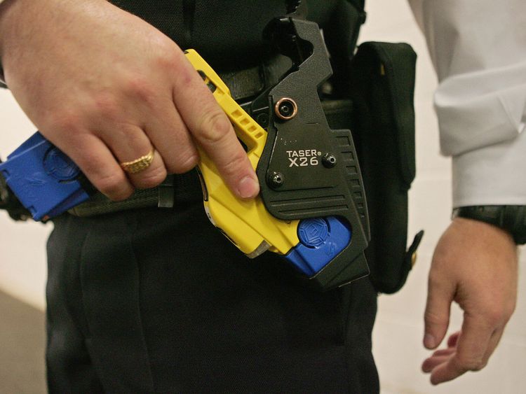New twoshot Taser X2 weapons for England and Wales police