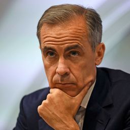 Carney extends term to help 'orderly' Brexit