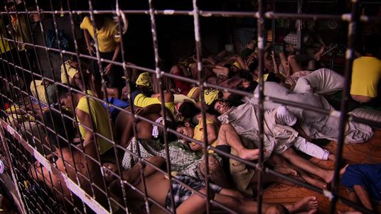 The police have arrested more than 40,000 suspects in President Duterte’s anti-drugs campaign, leaving the country’s prisons massively overcrowded.