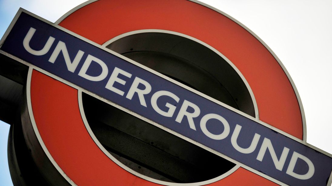 London Underground to launch bid for mobile coverage London Underground to launch bid for mobile coverage