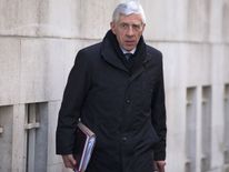 Jack Straw has insisted he acted consistently with his legal duties as Foreign Secretary