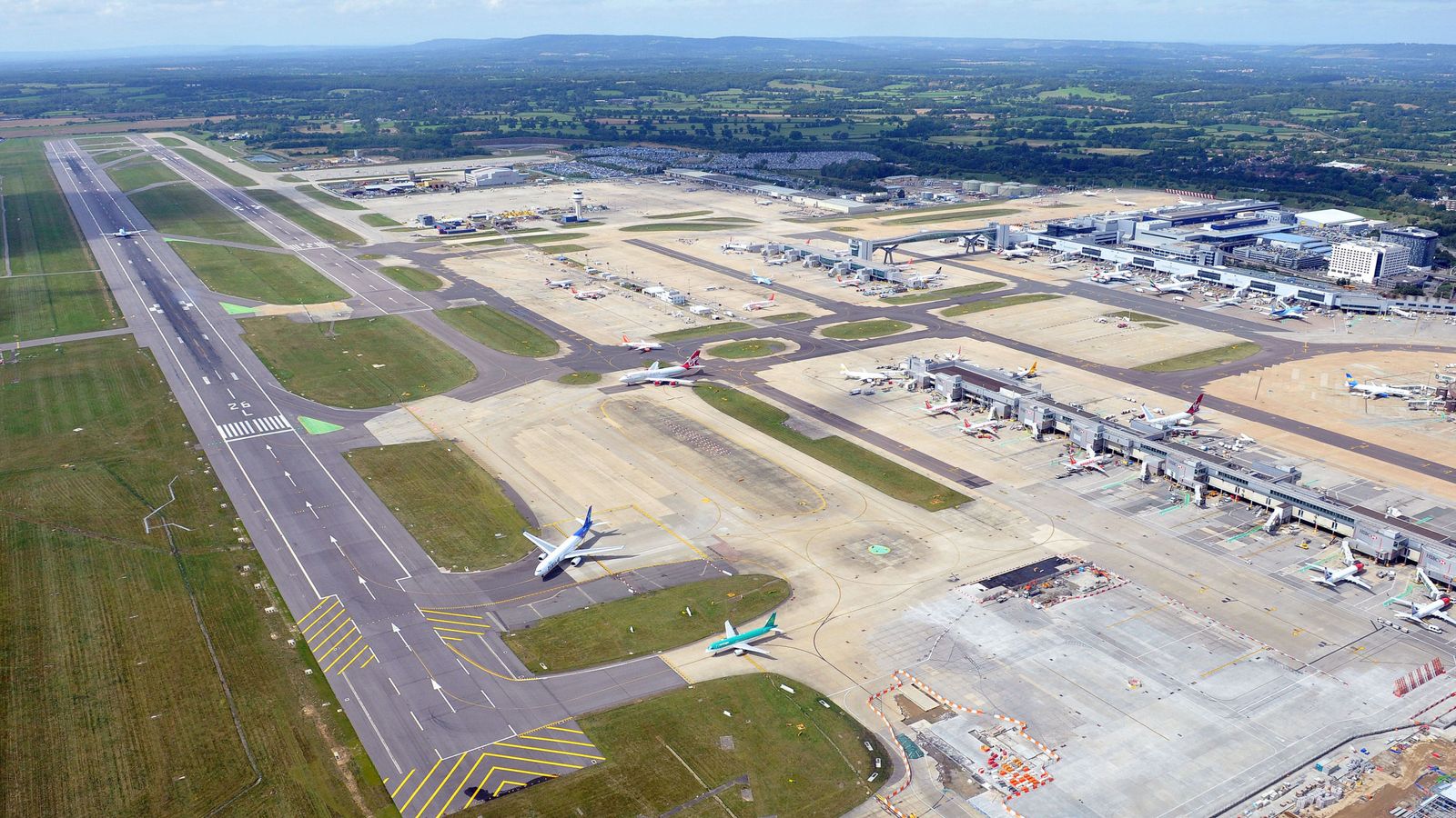 news about gatwick airport