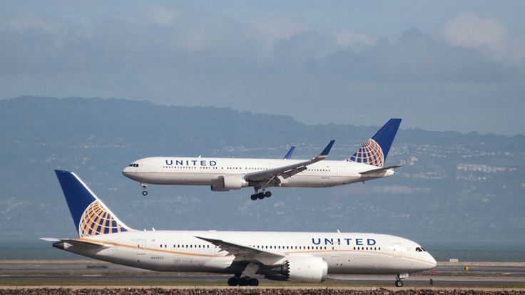 Guess Which Airline You Can't Wear Leggings On? Guess Which Airline You Can't Wear Leggings On?
