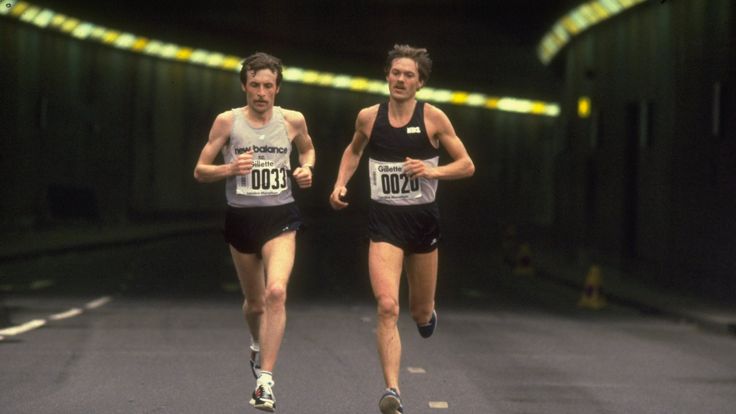 Dick Beardsley and Inge Simonsen lead the first London Marathon