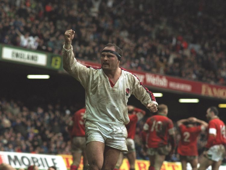 Former England rugby player Brian Moore suffers heart attack