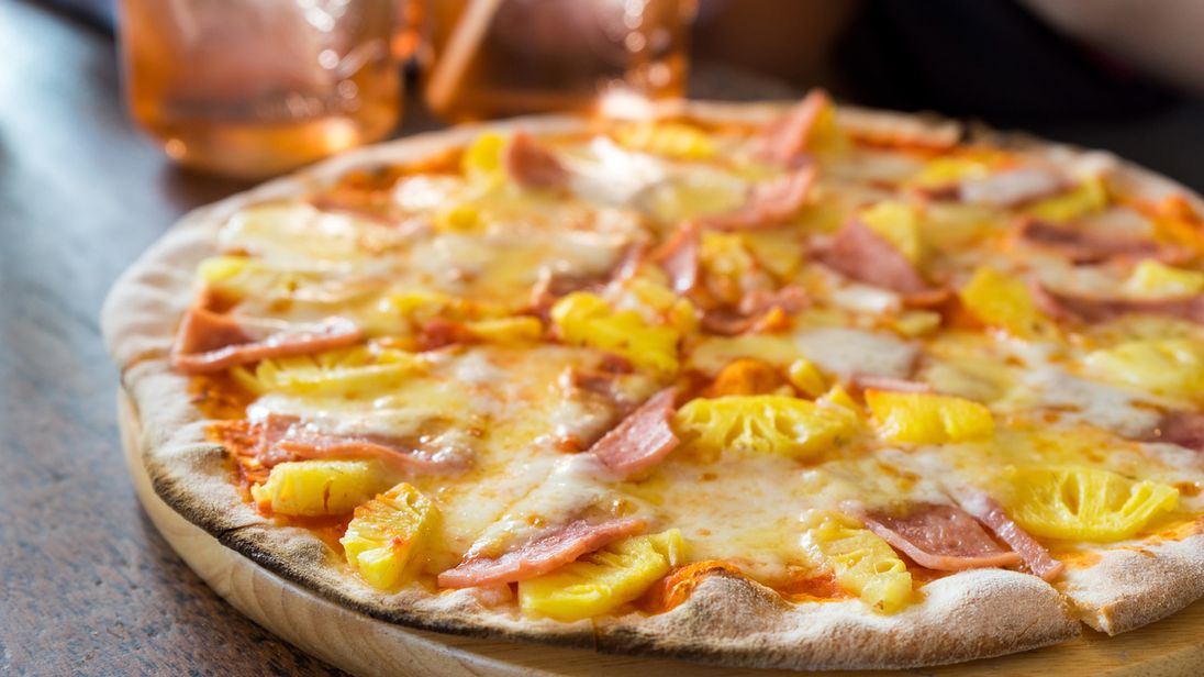 Hawaiian pizza creator Sam Panopoulos dies aged 83