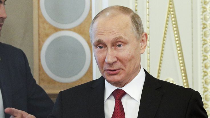 Putin praises Trump, says USA  spies may have faked hacking evidence