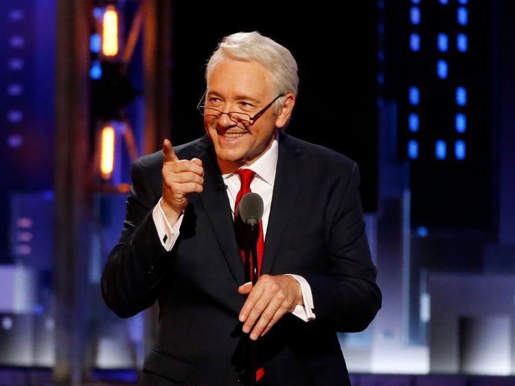 71st Tony Awards – Show – New York City, U.S., 11/06/2017 - Host Kevin Spacey impersonating Bill Clinton. REUTERS/Carlo Allegri