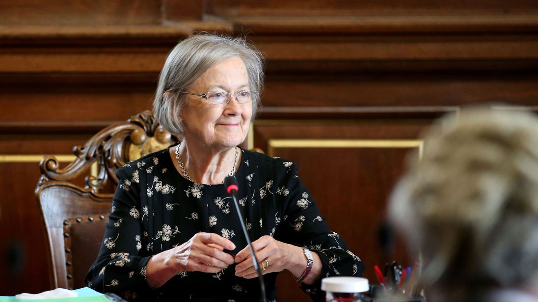 United Kingdom appoints first woman to senior-most judge position United Kingdom appoints first woman to senior-most judge position