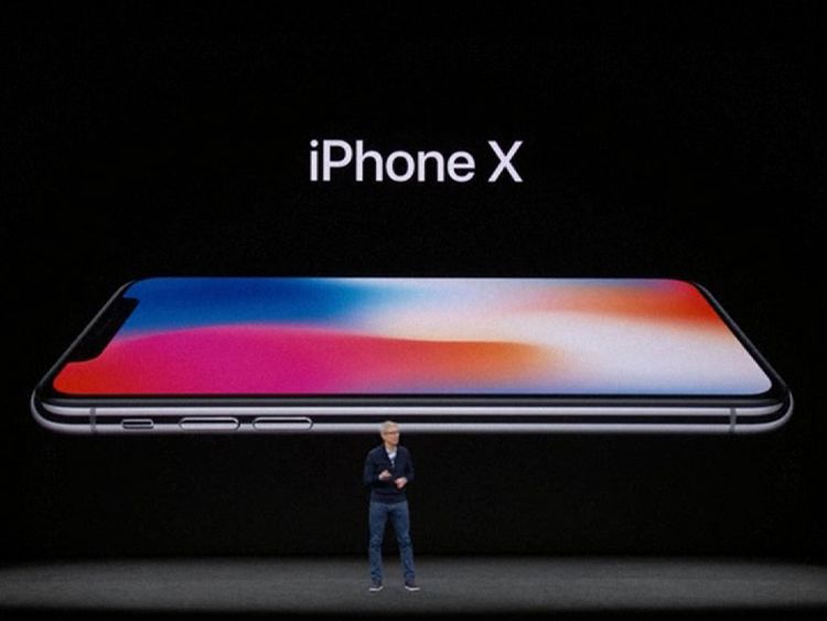 Apple unveils the iPhone X