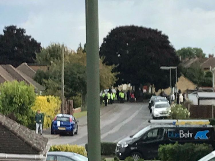 Police nab sixth suspect in London train attack
