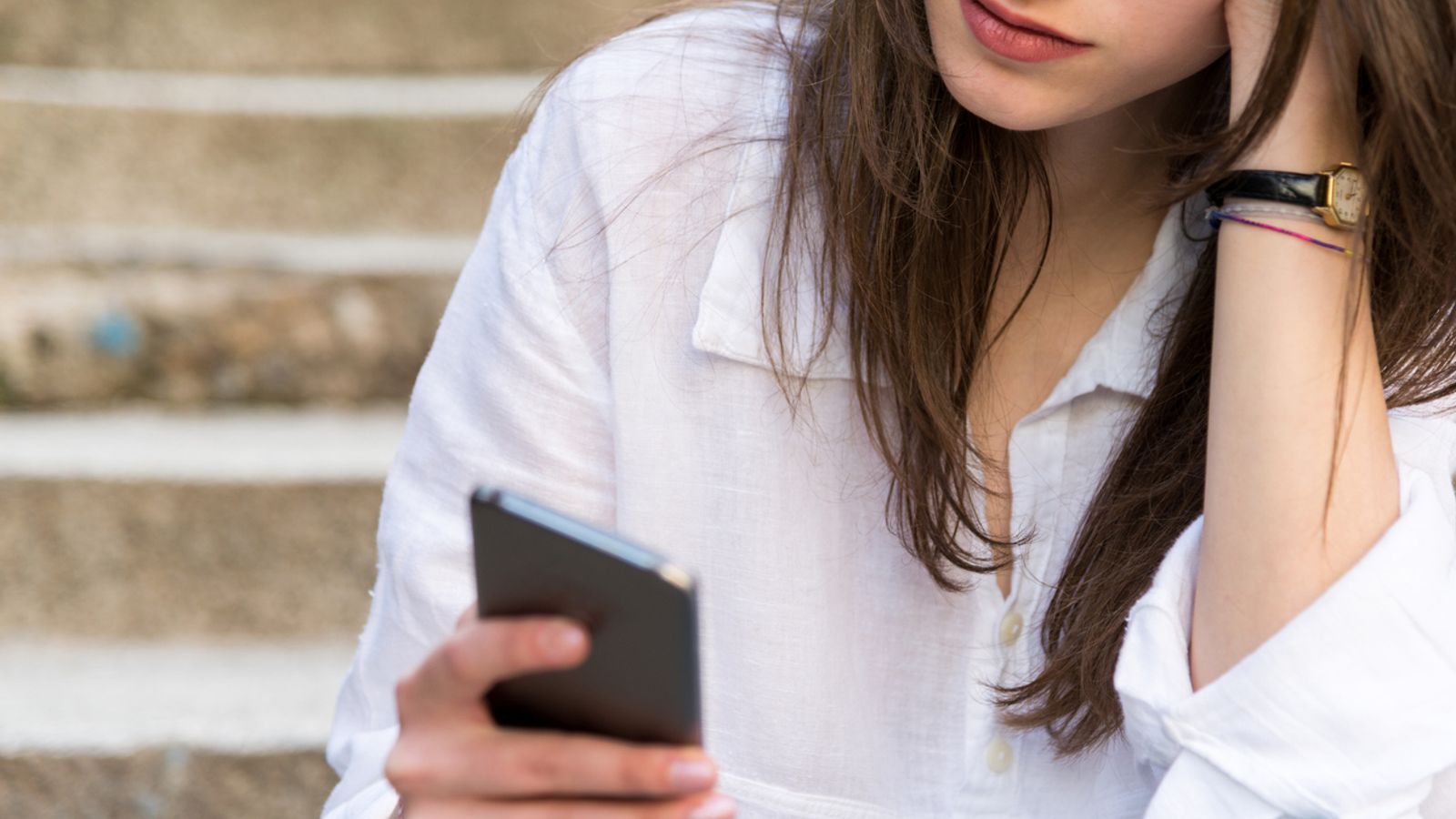 Boris Johnson says 'cyber flashing' should be illegal as he's tackled over violence against women - bbc news headlines Boris Johnson says 'cyber flashing' should be illegal as he's tackled over violence against women