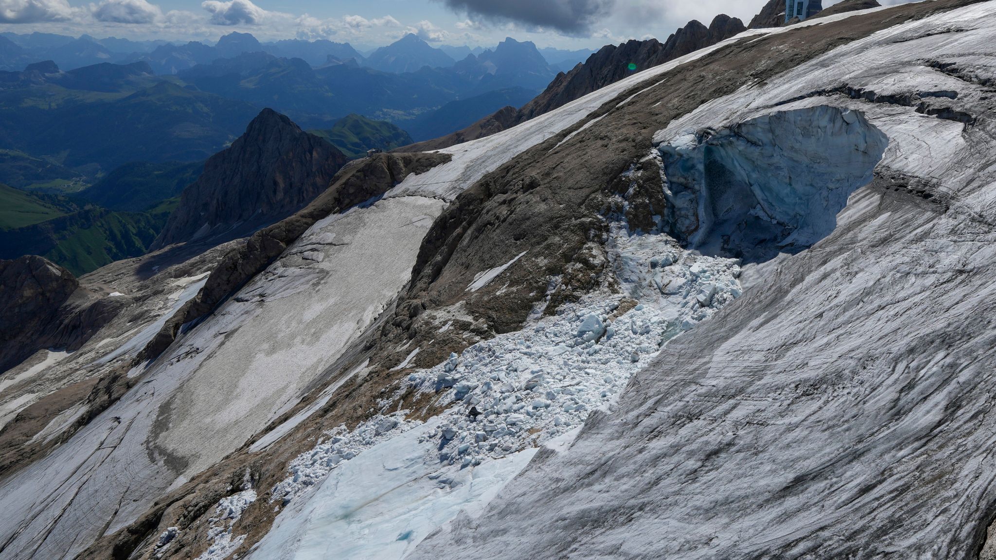 Marmolada Glacier Accident