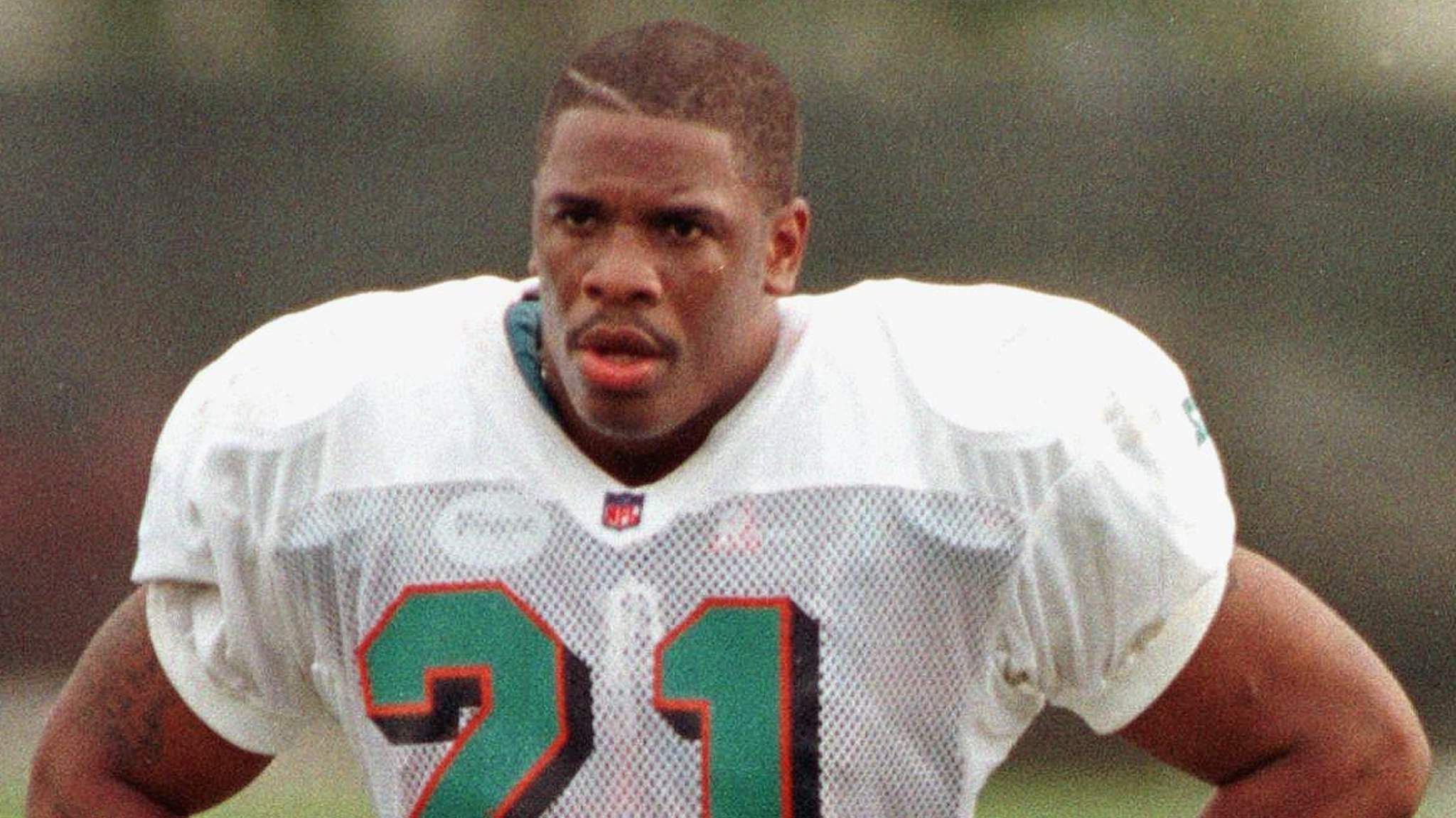 ExNFL Player Found Dead In Prison Cell US News Sky News