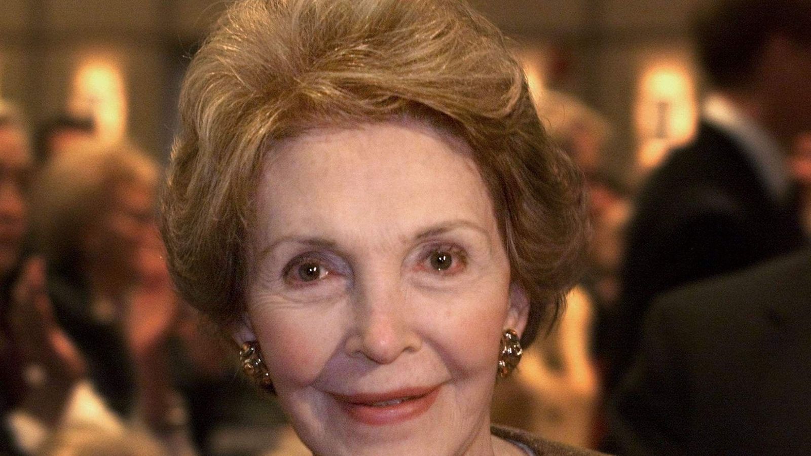 Former First Lady Nancy Reagan Dies Aged 94 Us News Sky News