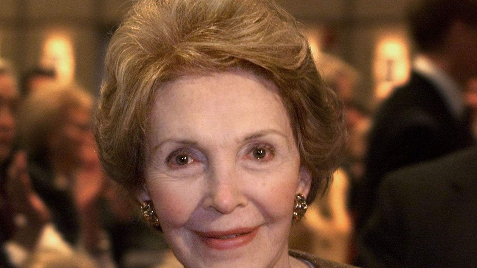Former First Lady Nancy Reagan Dies Aged 94 | US News | Sky News
