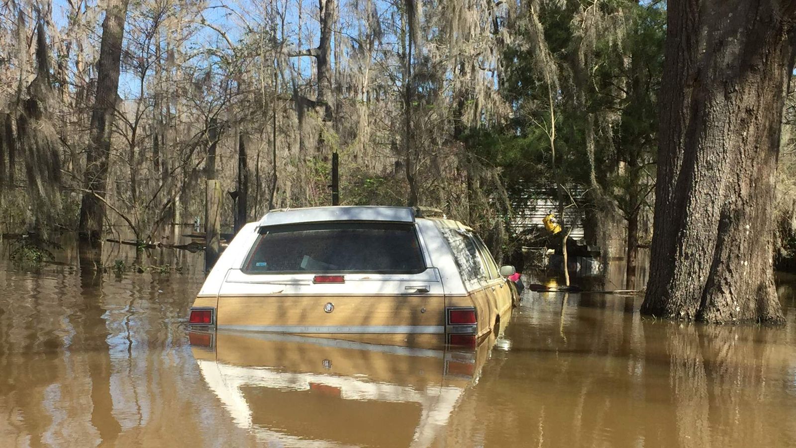 Thousands Evacuated In Southern US Floods | US News | Sky News