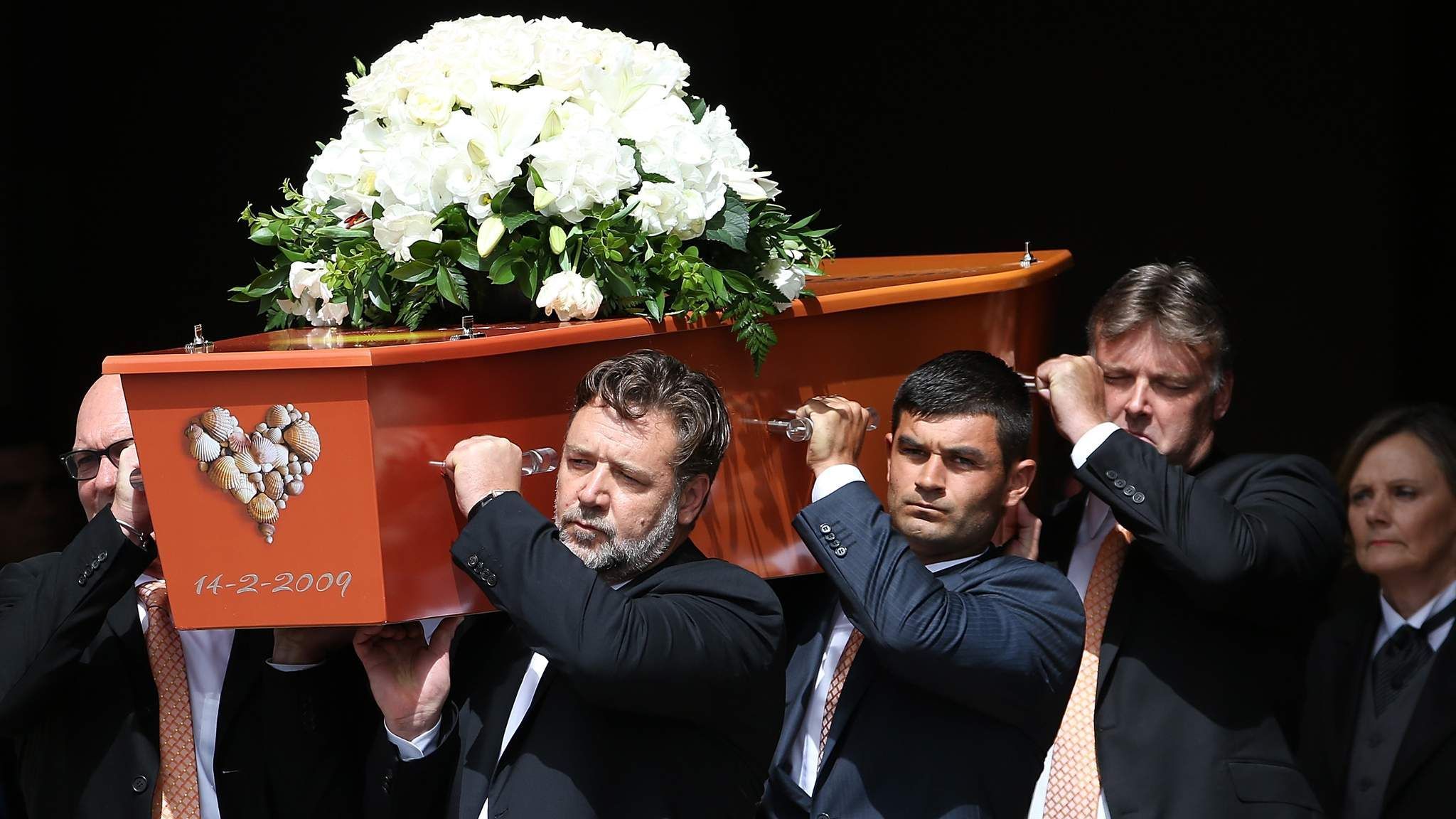 Russell Crowe was pallbearer at cousin Martin Crowe's funeral