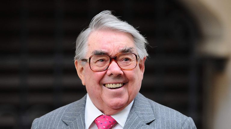 Ronnie Corbett