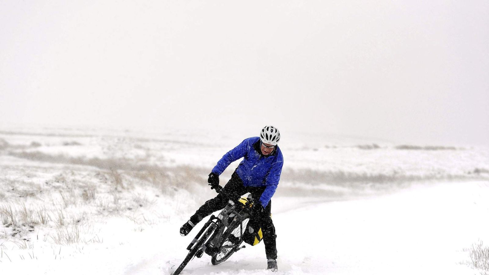 Snow Warnings As Bank Holiday Gets Under Way UK News Sky News