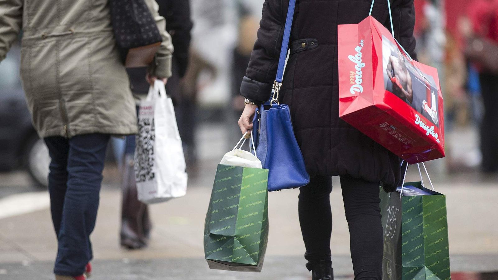 Cold Weather Stifles Spring Clothing Sales Business News Sky News