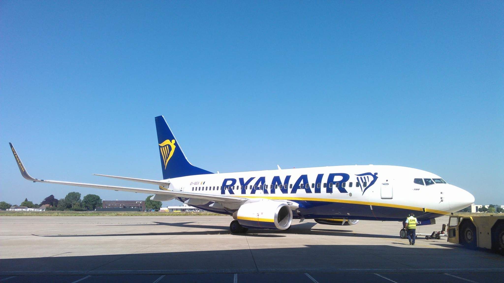 Ryanair uk. 737-700 Ryanair. Самолет Райнэйр. Foto Ryanair.