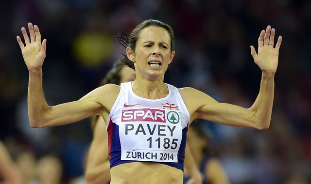 Pregnant athletes 'punished' by Nike, says champion British runner Jo Pavey