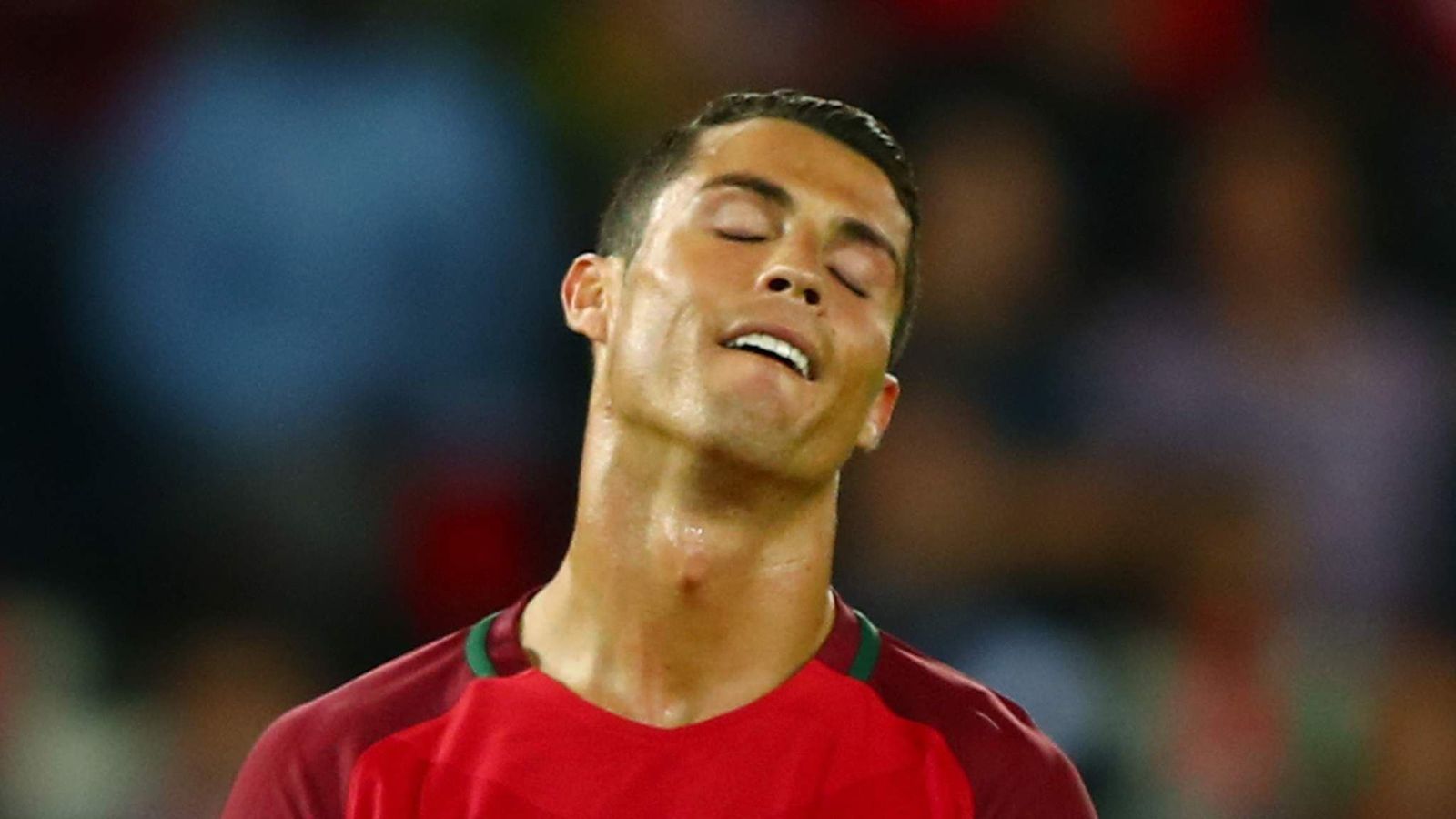 Ronaldo Throws Reporter's Mic Into Lake Scoop News Sky News