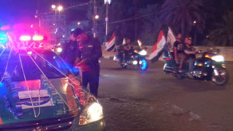 Baghdad residents celebrate gains against IS in Fallujah