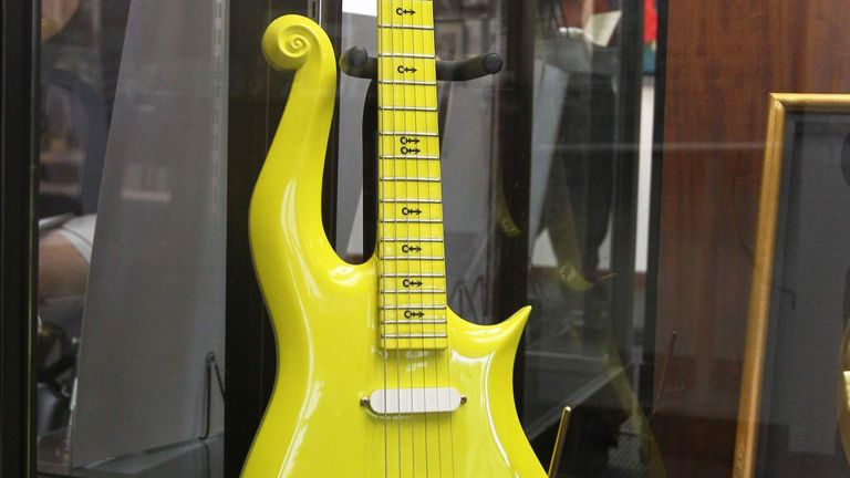 Yellow cloud store guitar