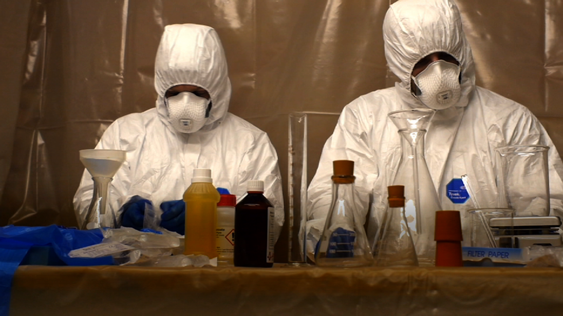 Inside The UK's Illegal Steroid Laboratories