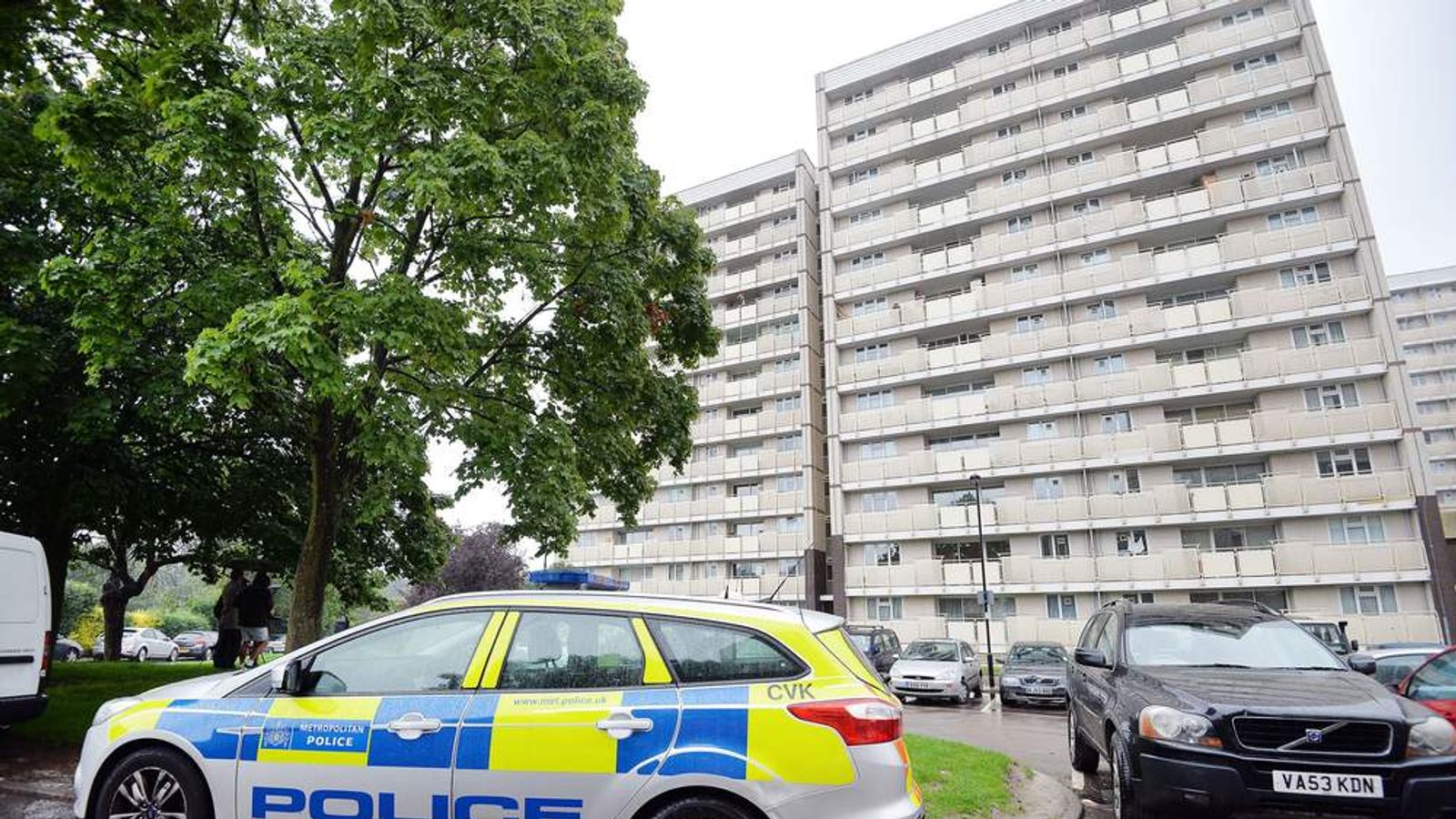 Police Shoot Man Dead In North London Flats UK News Sky News