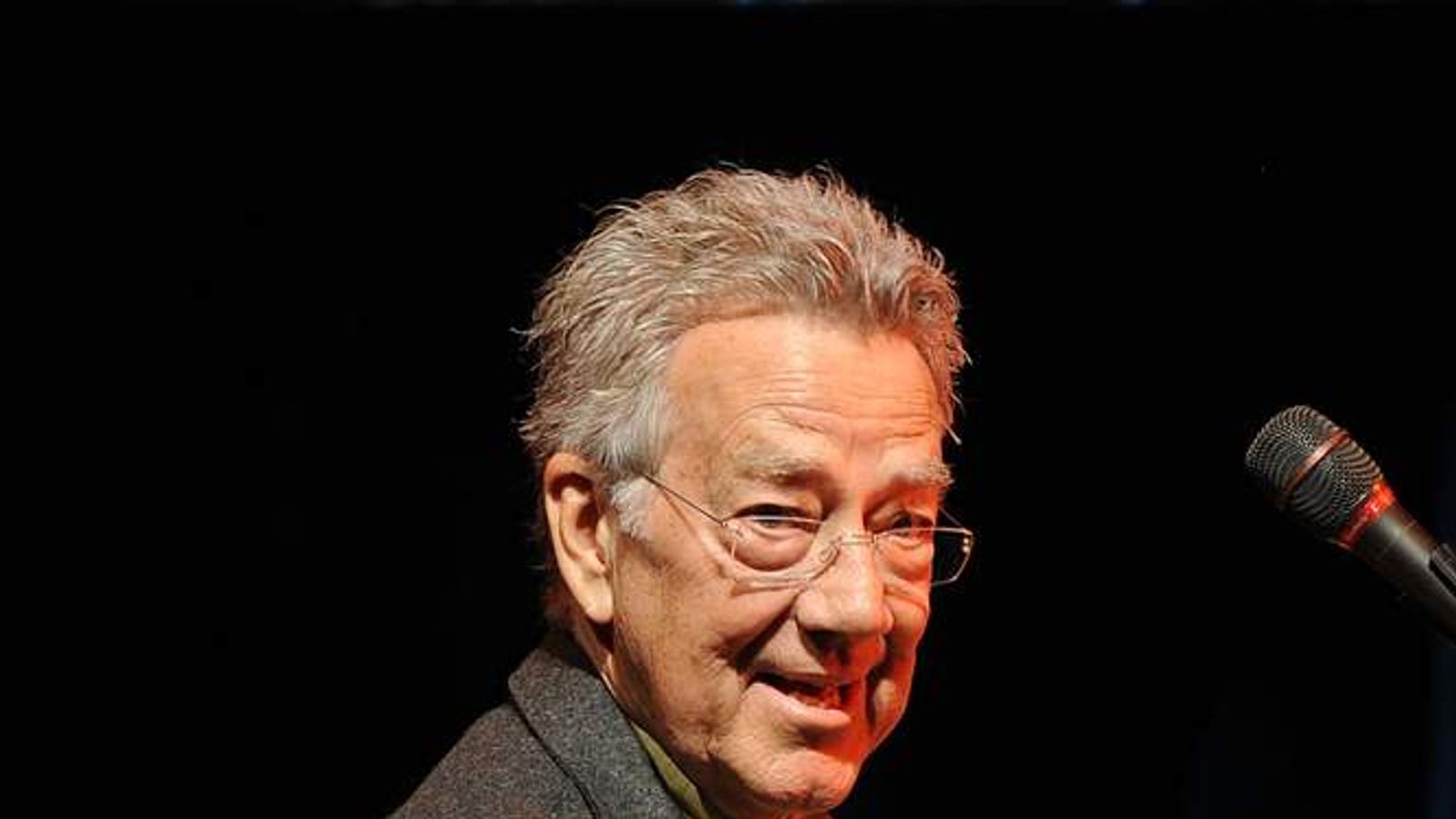 Ray Manzarek: The Doors Keyboardist Dies | Ents & Arts News | Sky News