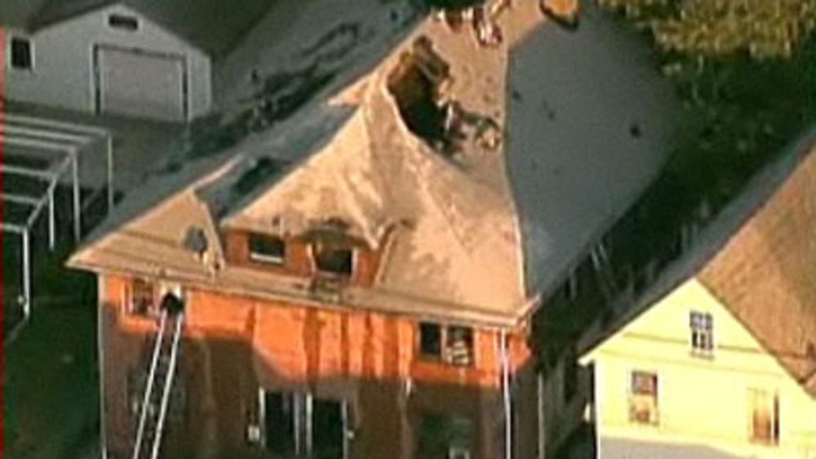 Mother And Four Kids Die In New York Blaze | World News | Sky News