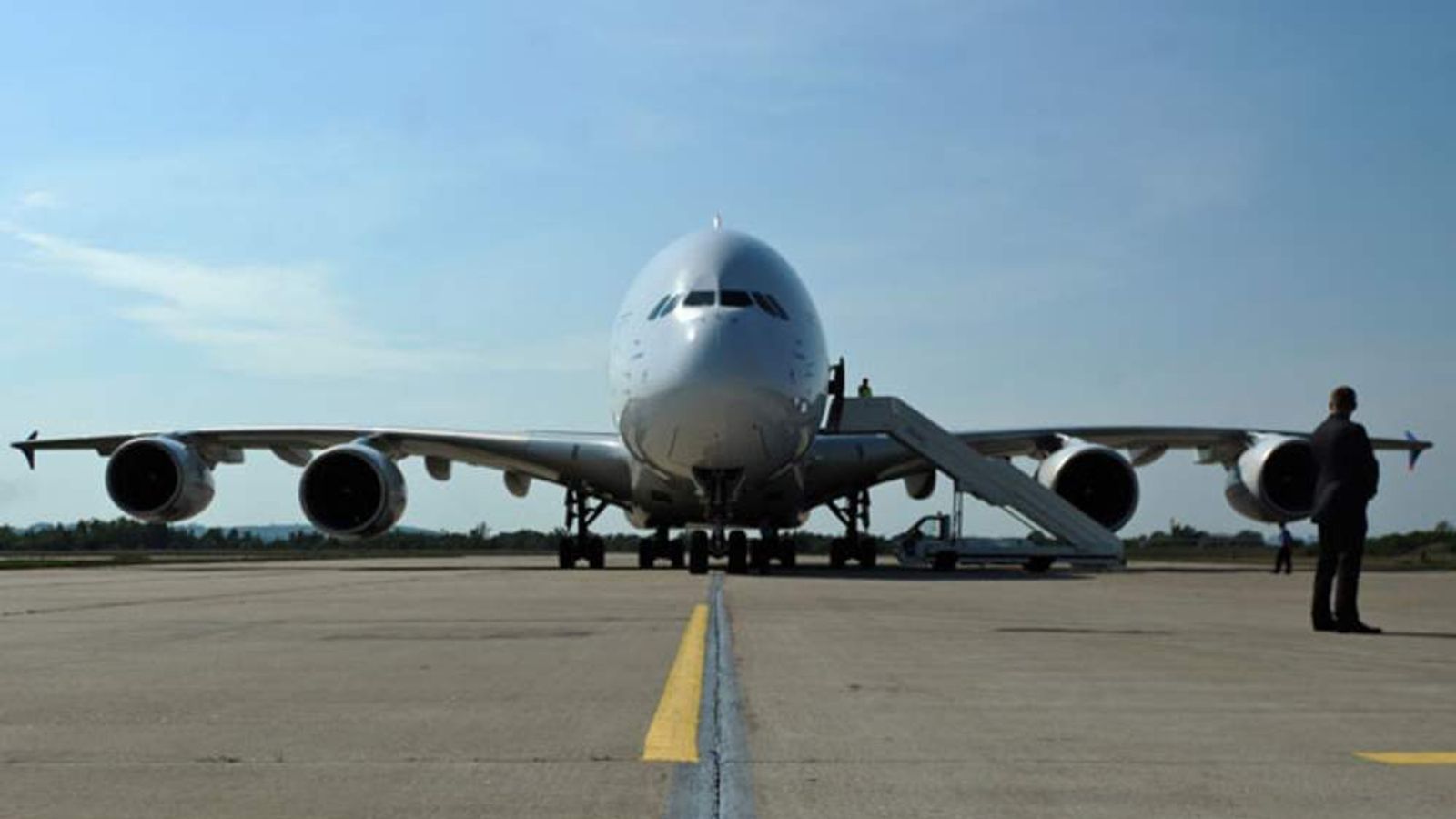 Qf31 Qantas Superjumbo Hit By Mid-air Engine Fault | World News | Sky News