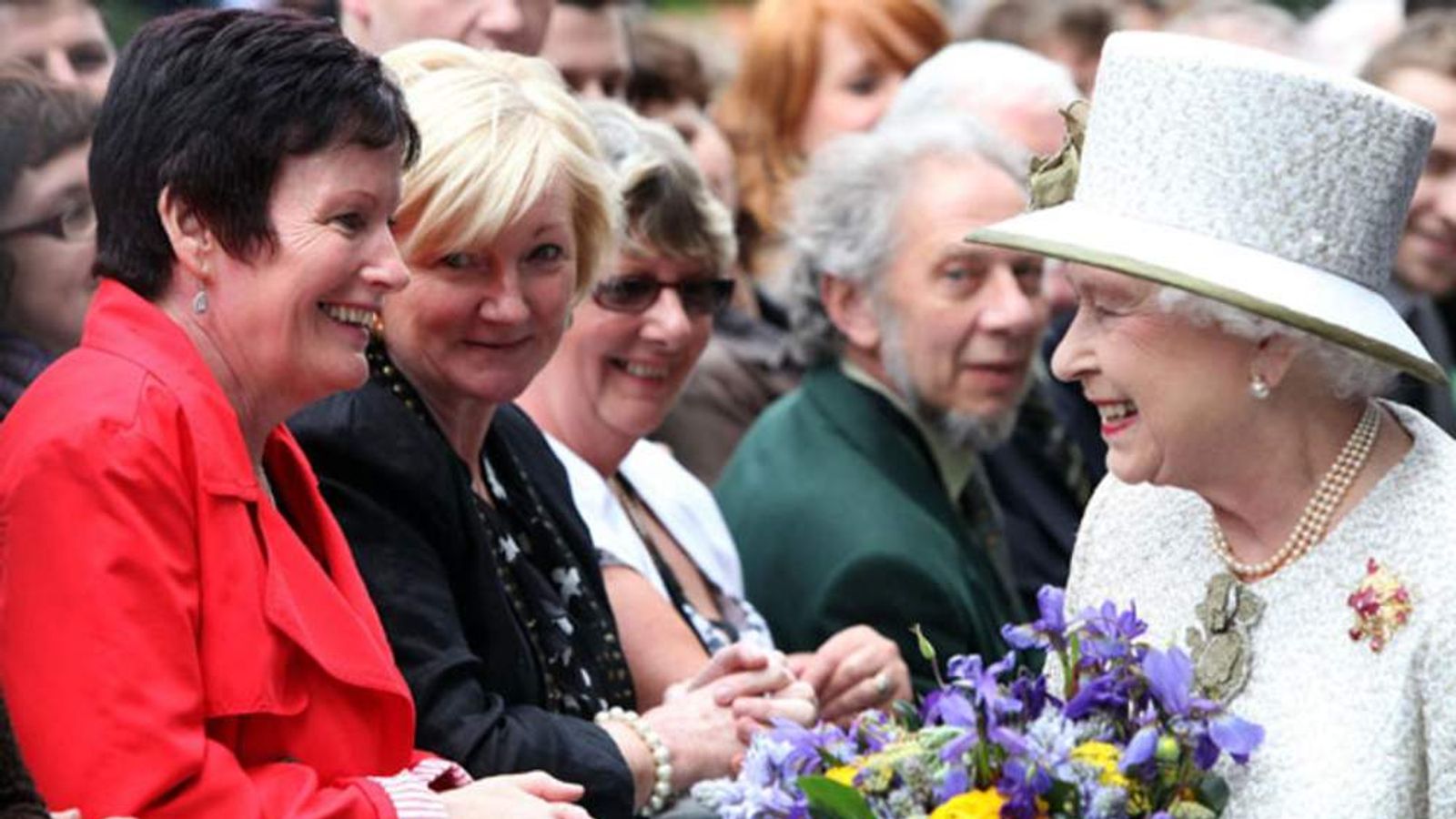 queen's visit to ireland