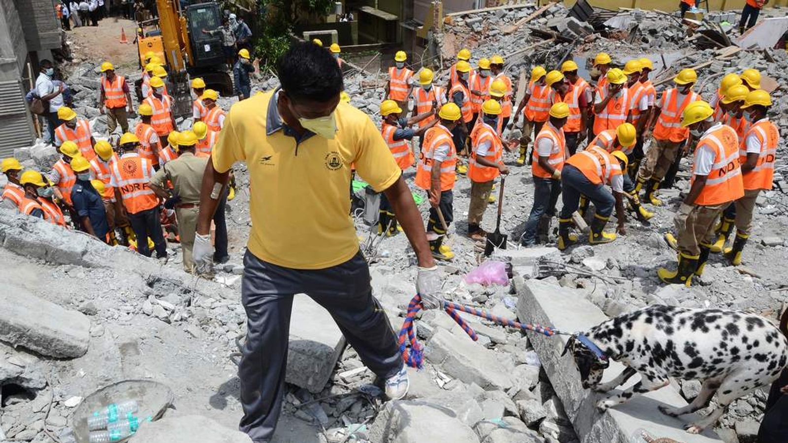 Seven Pulled Out Alive From Collapsed Building | World News | Sky News