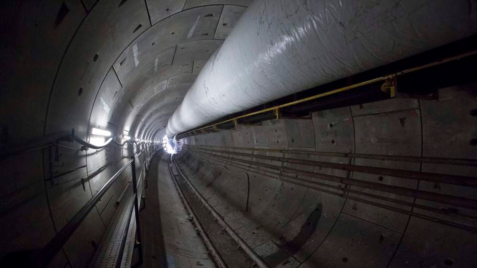 Crossrail To Be Extended To Key Commuter Town | Money News | Sky News