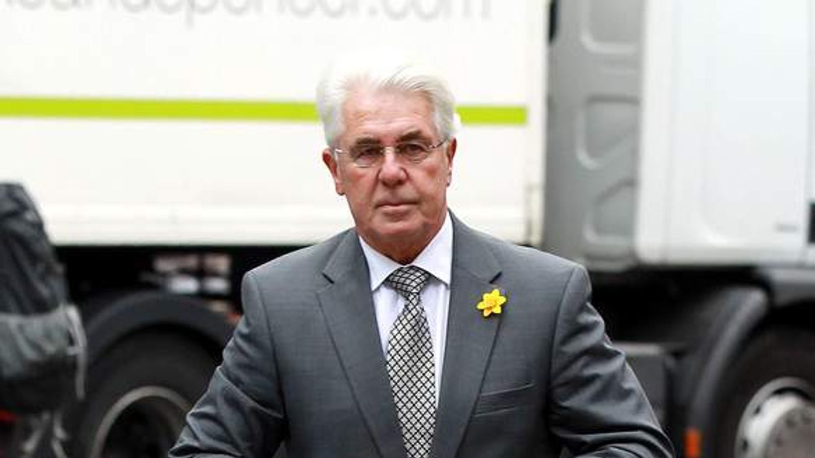 Max Clifford Sex Trial As It Happened Uk News Sky News 2953