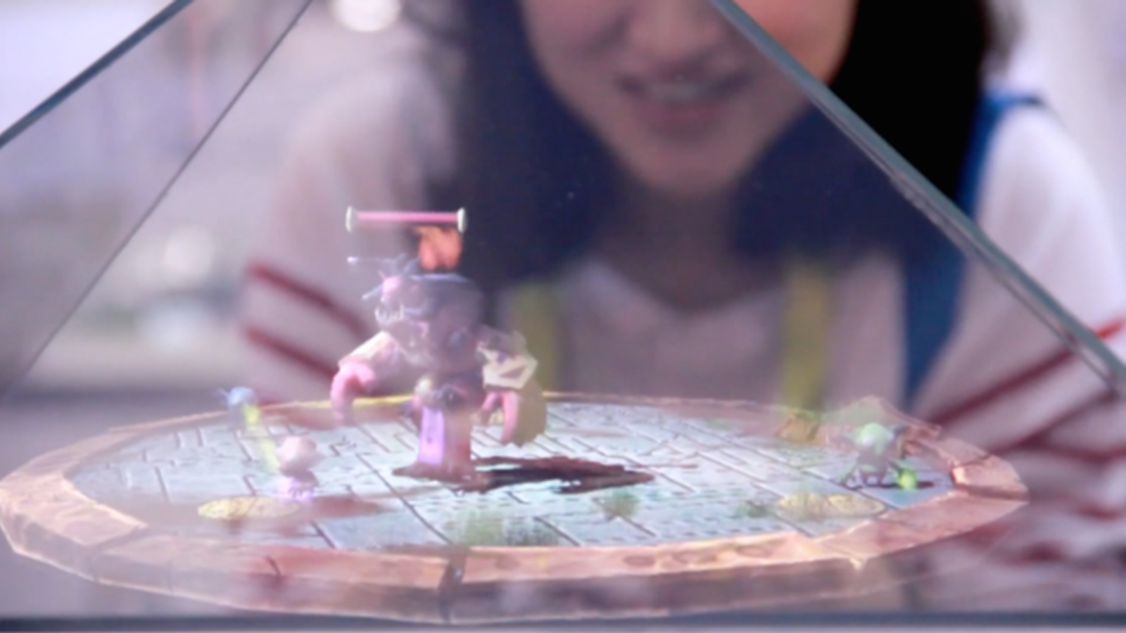 Crowdfunding Spotlight Tabletop 3D Hologram Science & Tech News