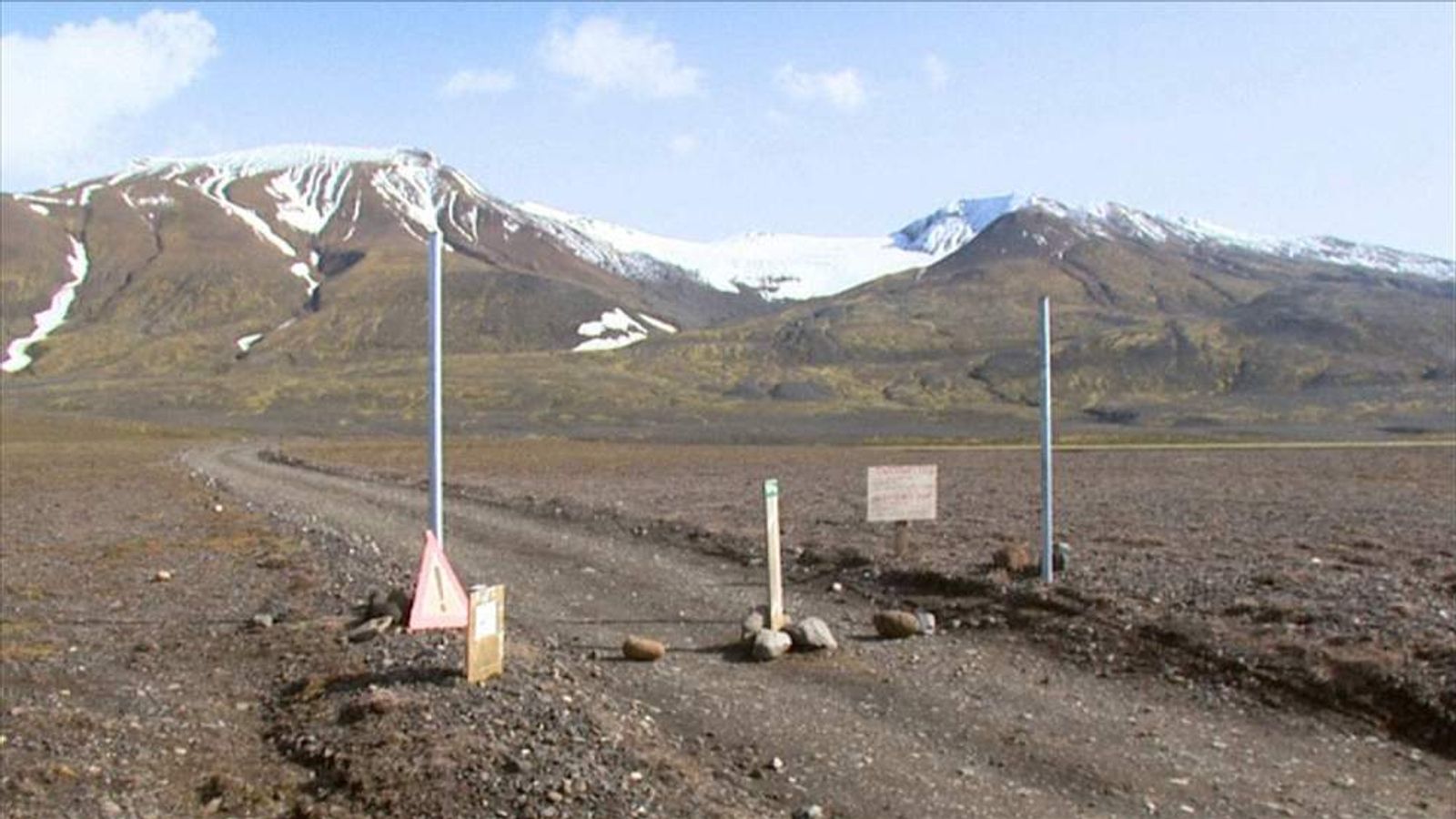 Iceland Thousands Of Quakes Amid Volcano Fears World News Sky News