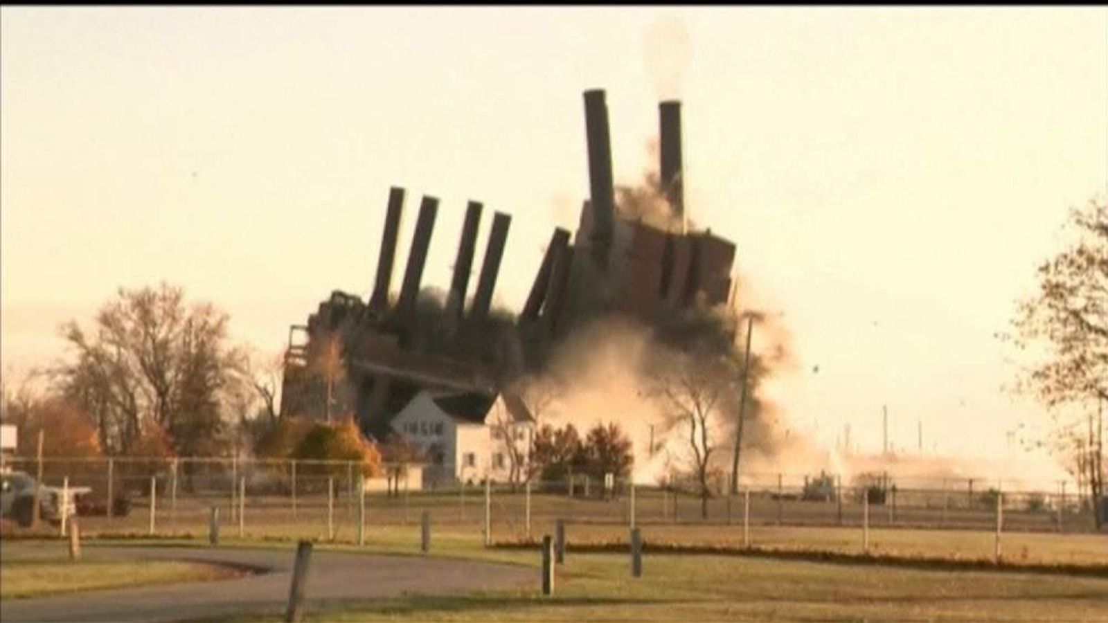 Power Station Blown Up In Dramatic Demolition US News Sky News