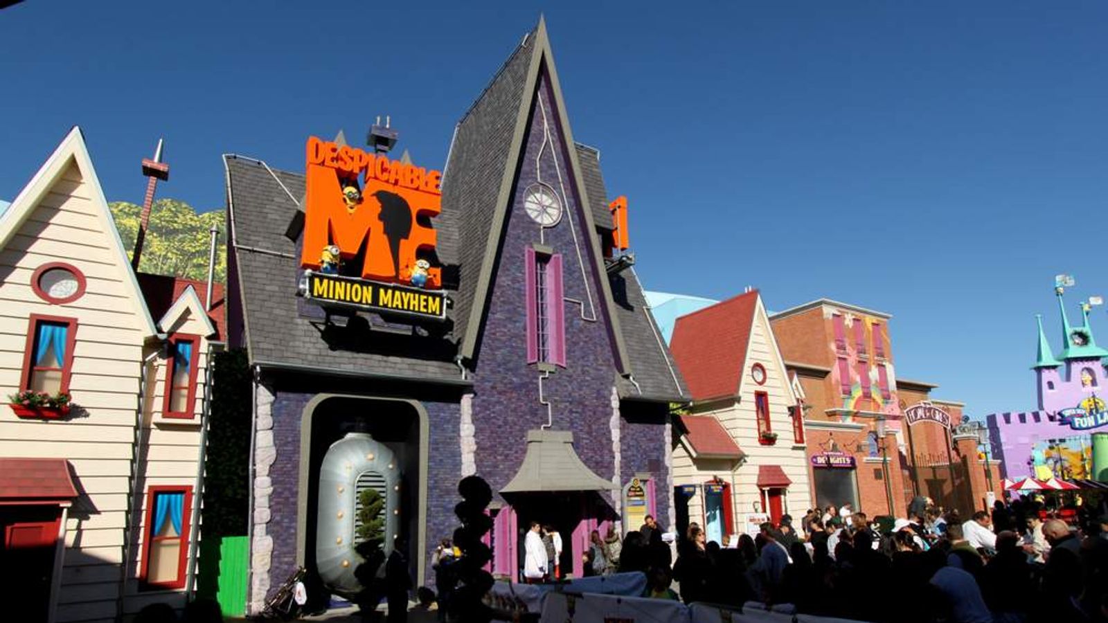Download Man Shoots Himself Near 'Despicable Me' Ride | US News ...