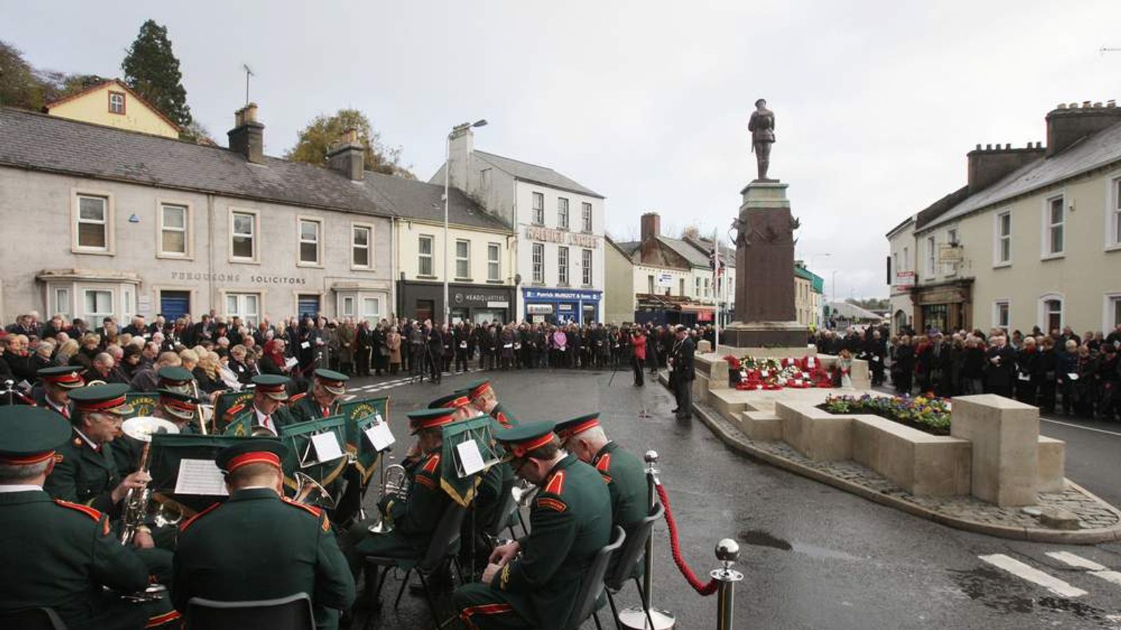 Enniskillen Remembers Victims Of Ira Bomb Uk News Sky News 