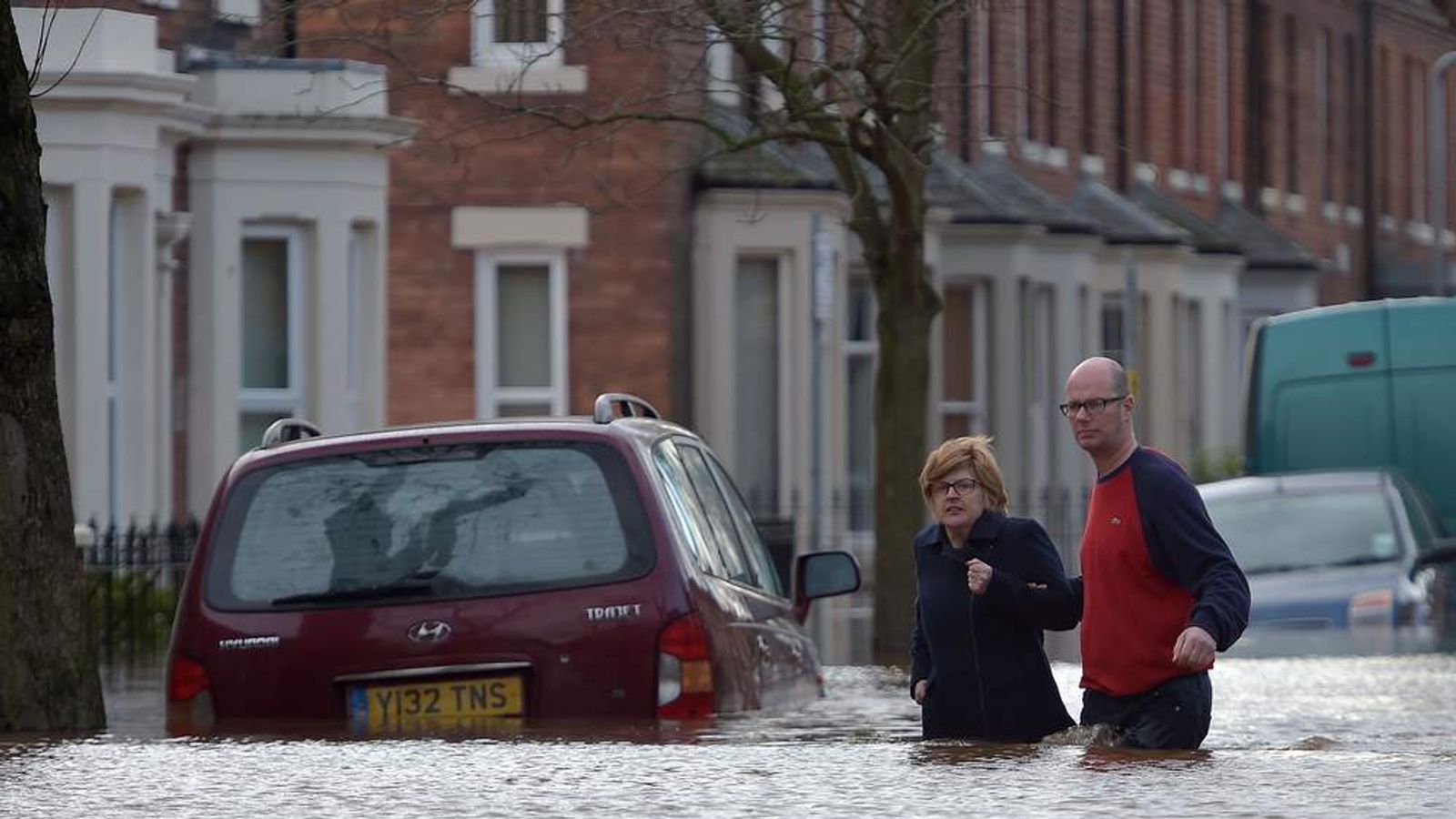 Many Thousands Leave Homes As Storm Desmond Wreaks Havoc | Scoop News ...